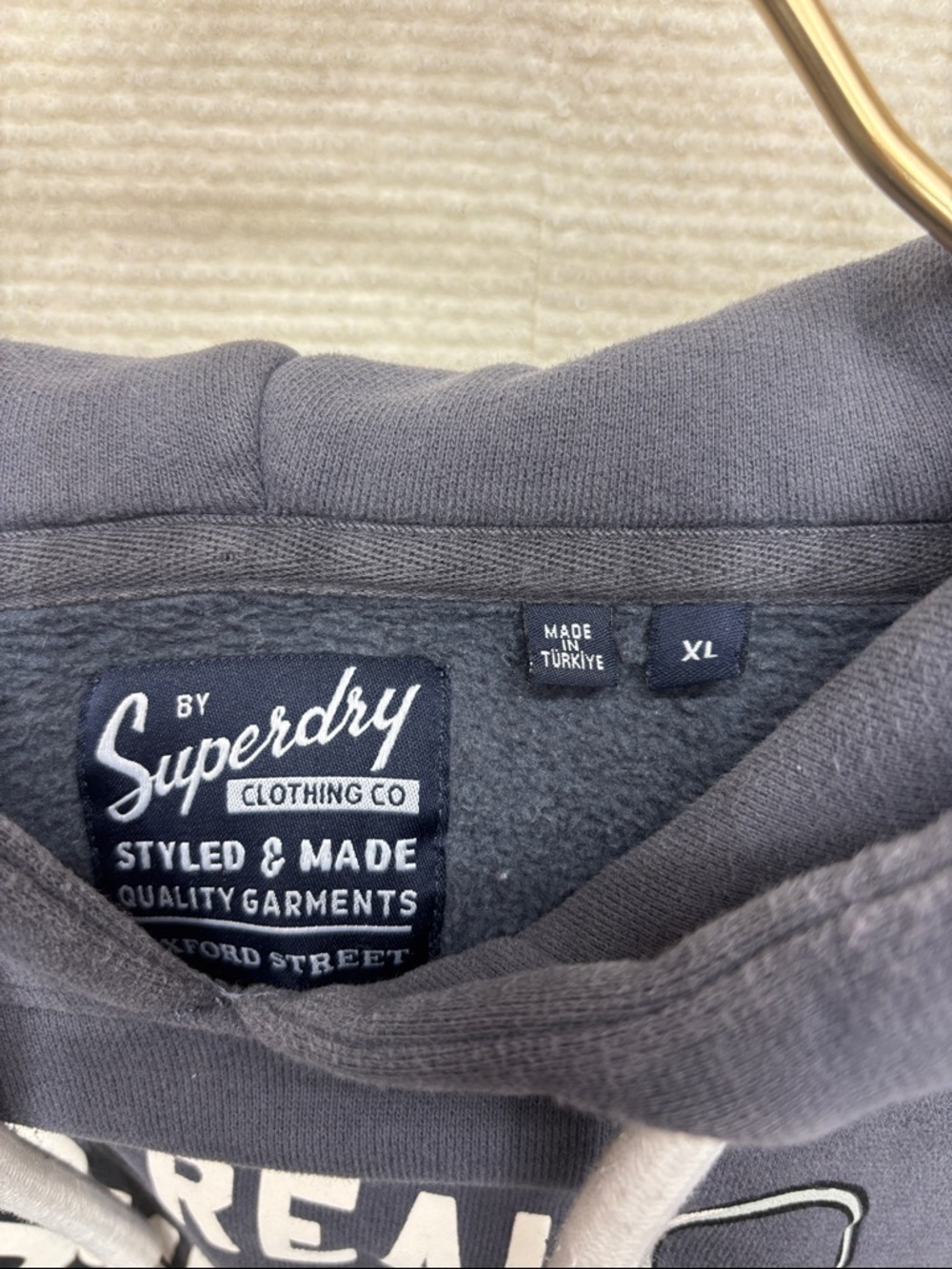 Superdry Men's XL Graphic Hoodie with Yellow Car Print - Picture 5 of 6